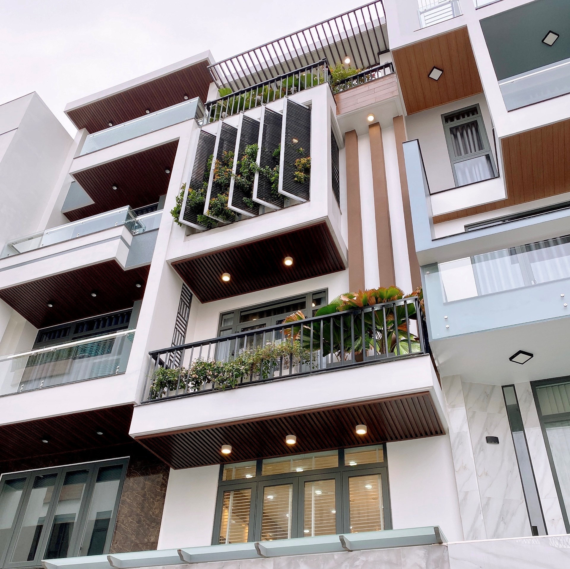 Bán nhà phố đường Nguyễn Tư Giản P12 Gò Vấp