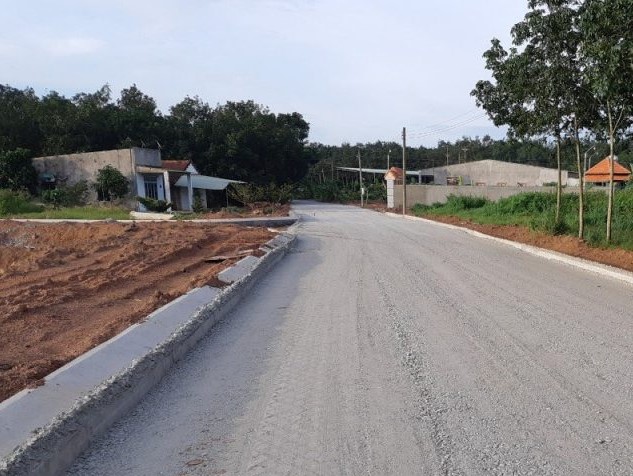 Đất Bình Phước chính chủ bán sổ sẵn, dân đông cạnh khu công nghiệp
