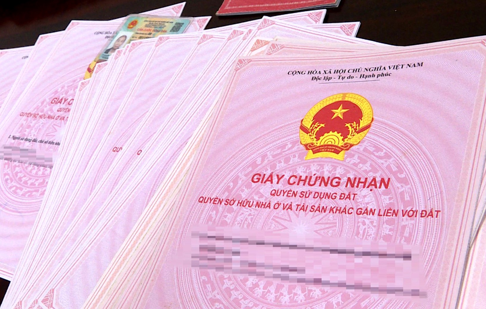 Những thay đổi liên quan đến sổ đỏ người dân không nên bỏ qua
